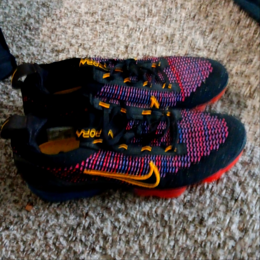 Nike men's shoes